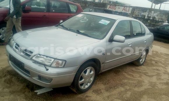 Buy Used Nissan Sunny Beige Car in Cotonou in Benign Buy Used Nissan Sunny Beige Car in Cotonou in Benign
