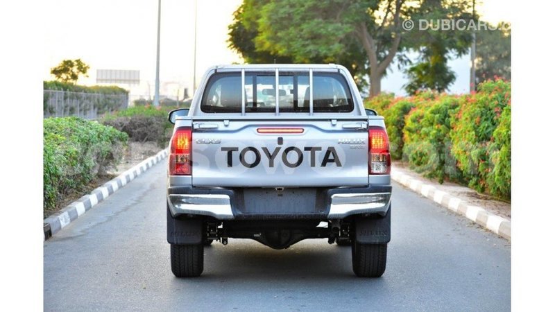 Big with watermark toyota hilux benin import dubai 6786