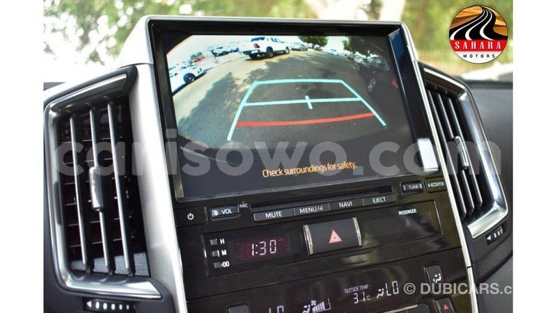 Big with watermark toyota land cruiser benin import dubai 6791