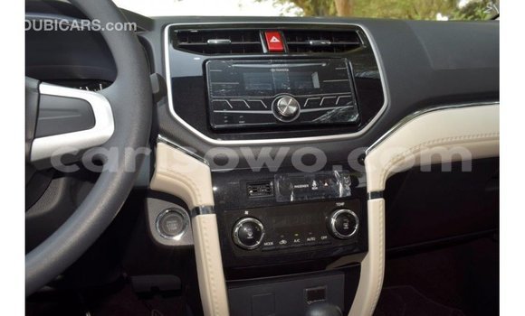 Acheter Import Voiture Toyota Rush Noir à Import - Dubai, Benin Acheter Import Voiture Toyota Rush Noir à Import - Dubai, Benin