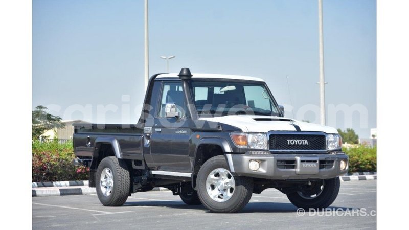 Big with watermark toyota land cruiser benin import dubai 6794