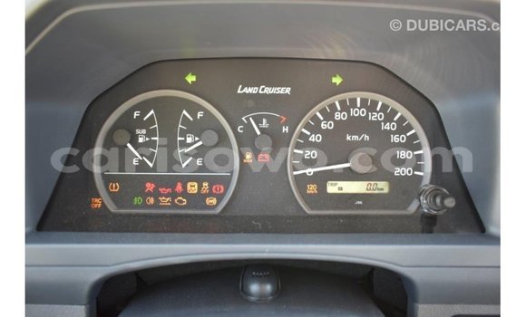 Acheter Import Voiture Toyota Land Cruiser Autre à Import - Dubai, Benin Acheter Import Voiture Toyota Land Cruiser Autre à Import - Dubai, Benin