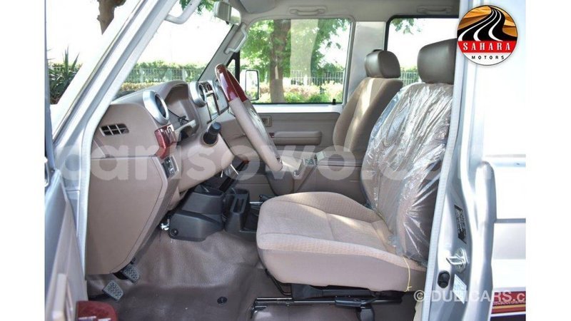 Big with watermark toyota land cruiser benin import dubai 6795