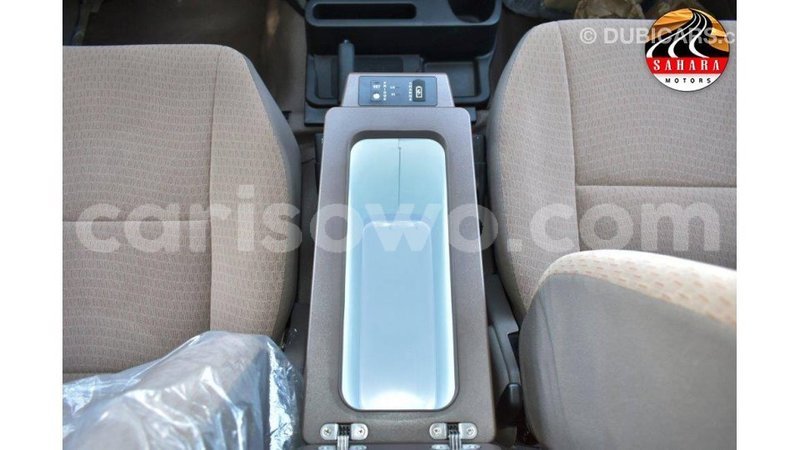 Big with watermark toyota land cruiser benin import dubai 6795