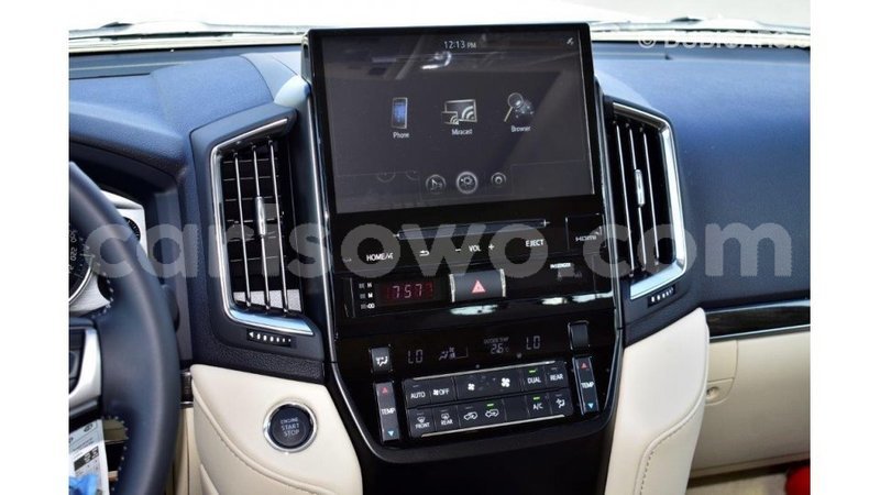 Big with watermark toyota land cruiser benin import dubai 6797