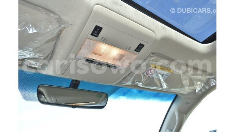 Big with watermark toyota land cruiser benin import dubai 6797