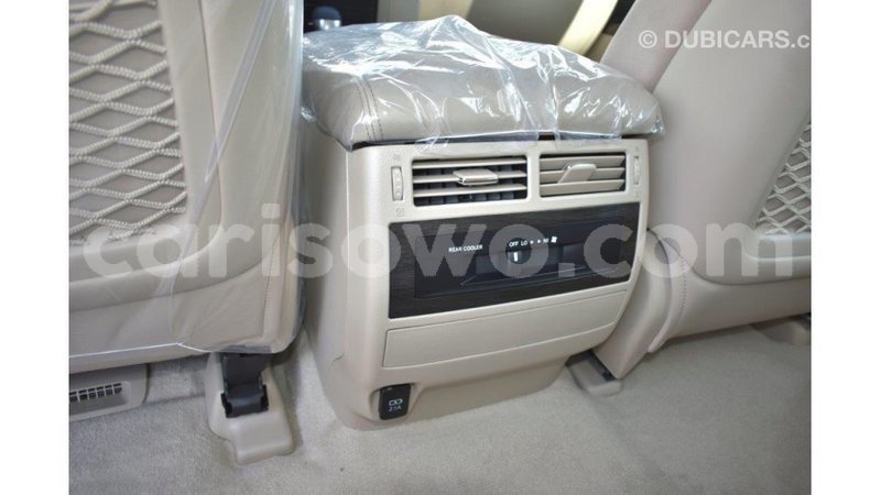 Big with watermark toyota land cruiser benin import dubai 6797