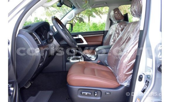 Buy Import Toyota Land Cruiser Other Car in Import - Dubai in Benign Buy Import Toyota Land Cruiser Other Car in Import - Dubai in Benign