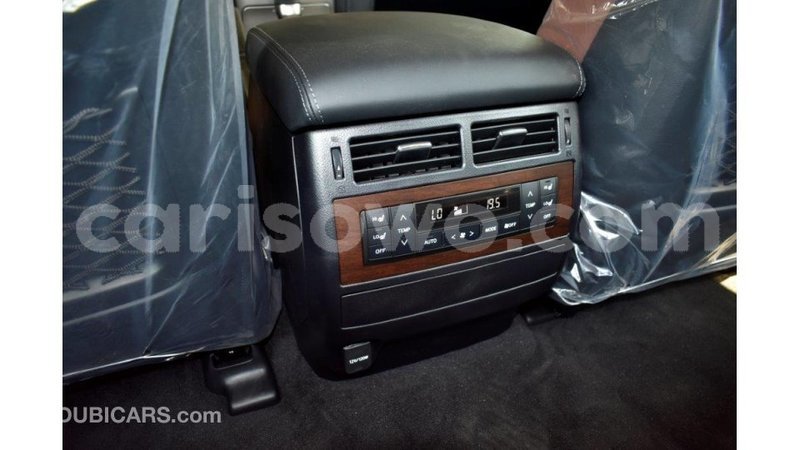 Big with watermark toyota land cruiser benin import dubai 6799