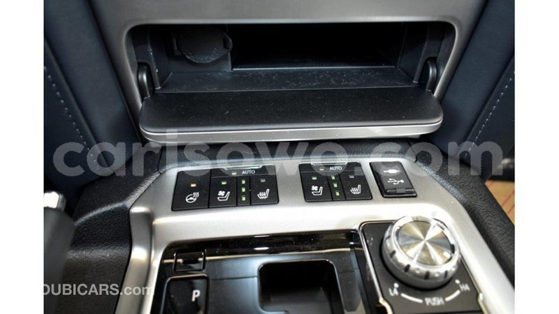 Big with watermark toyota land cruiser benin import dubai 6799