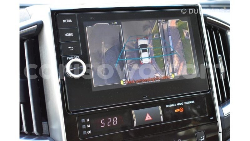 Big with watermark toyota land cruiser benin import dubai 6799