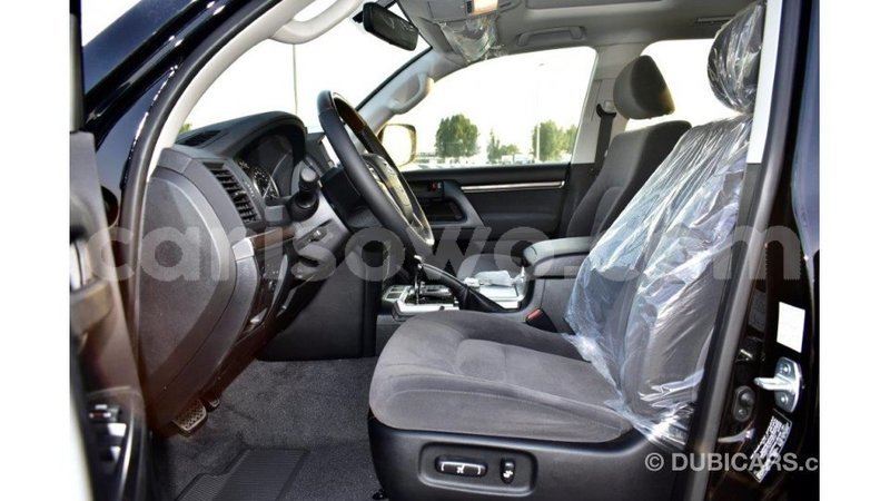 Big with watermark toyota land cruiser benin import dubai 6800