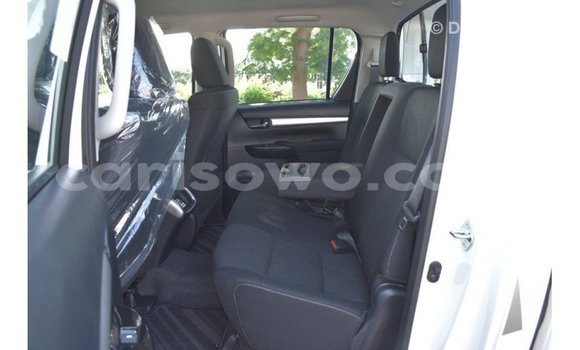 Buy Import Toyota Hilux White Car in Import - Dubai in Benign Buy Import Toyota Hilux White Car in Import - Dubai in Benign