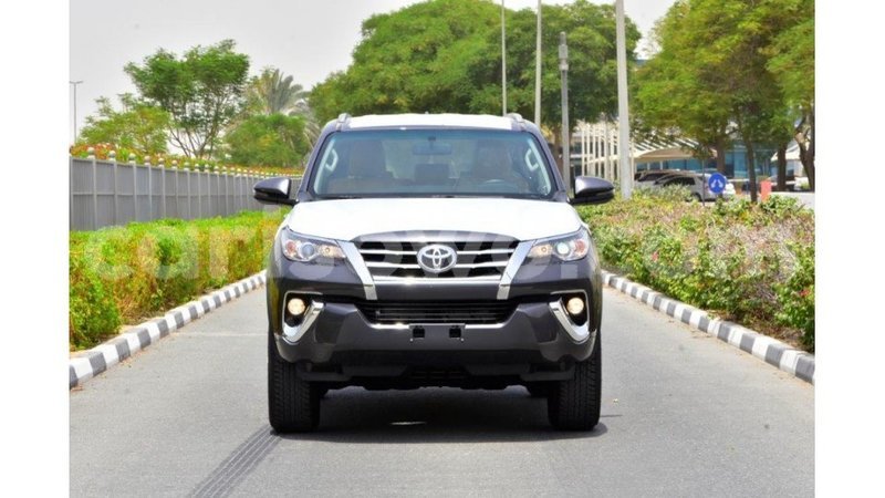Big with watermark toyota fortuner benin import dubai 6808