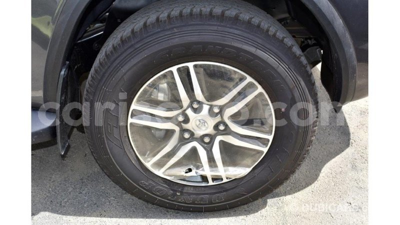 Big with watermark toyota fortuner benin import dubai 6808