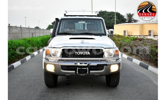 Acheter Import Voiture Toyota Land Cruiser Autre à Import - Dubai, Benin Acheter Import Voiture Toyota Land Cruiser Autre à Import - Dubai, Benin