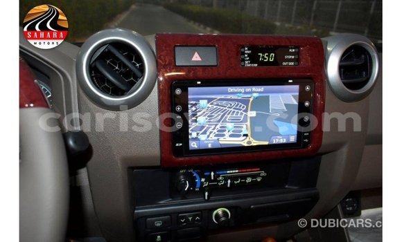 Acheter Import Voiture Toyota Land Cruiser Autre à Import - Dubai, Benin Acheter Import Voiture Toyota Land Cruiser Autre à Import - Dubai, Benin