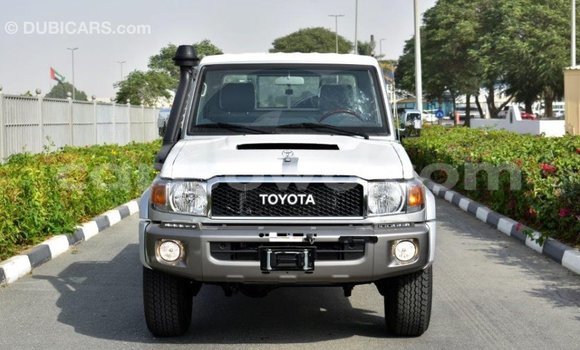 Buy Import Toyota Land Cruiser Other Car in Import - Dubai in Benign Buy Import Toyota Land Cruiser Other Car in Import - Dubai in Benign
