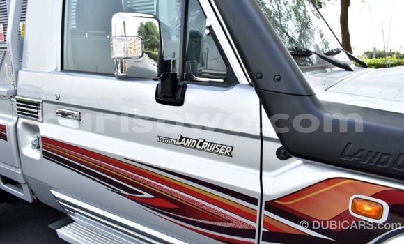 Buy Import Toyota Land Cruiser Other Car in Import - Dubai in Benign Buy Import Toyota Land Cruiser Other Car in Import - Dubai in Benign
