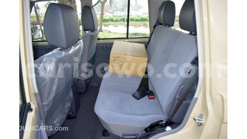 Big with watermark toyota land cruiser benin import dubai 6818