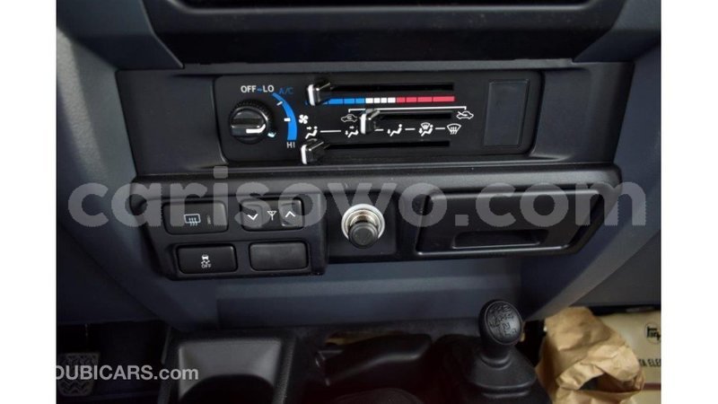 Big with watermark toyota land cruiser benin import dubai 6818