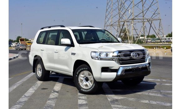 Buy Import Toyota Land Cruiser White Car in Import - Dubai in Benign Buy Import Toyota Land Cruiser White Car in Import - Dubai in Benign