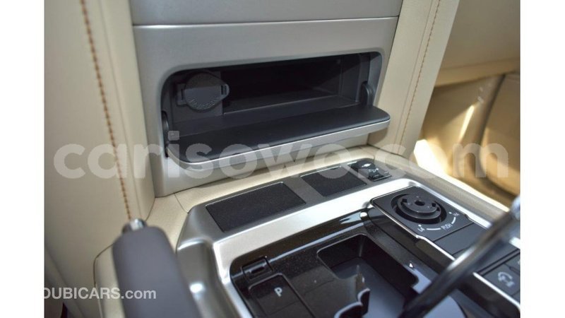 Big with watermark toyota land cruiser benin import dubai 6819