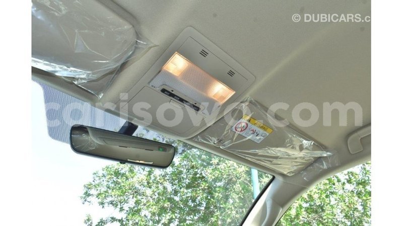 Big with watermark toyota land cruiser benin import dubai 6819