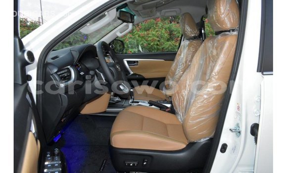 Buy Import Toyota Fortuner White Car in Import - Dubai in Benign Buy Import Toyota Fortuner White Car in Import - Dubai in Benign