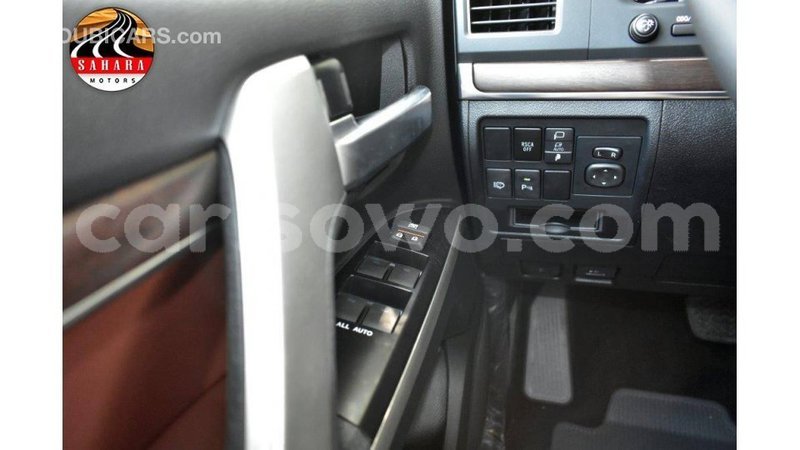 Big with watermark toyota land cruiser benin import dubai 6821