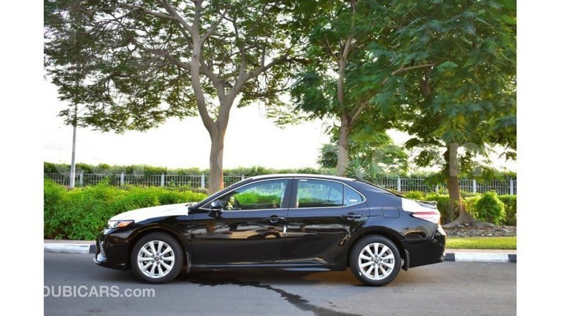 Big with watermark toyota camry benin import dubai 6826