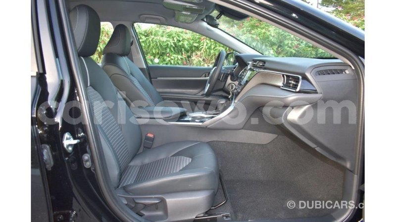 Big with watermark toyota camry benin import dubai 6826