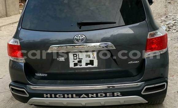 Ra Àlòkù Toyota Highlander Black Ọkọ̀ in Cotonou ni Benin Ra Àlòkù Toyota Highlander Black Ọkọ̀ in Cotonou ni Benin