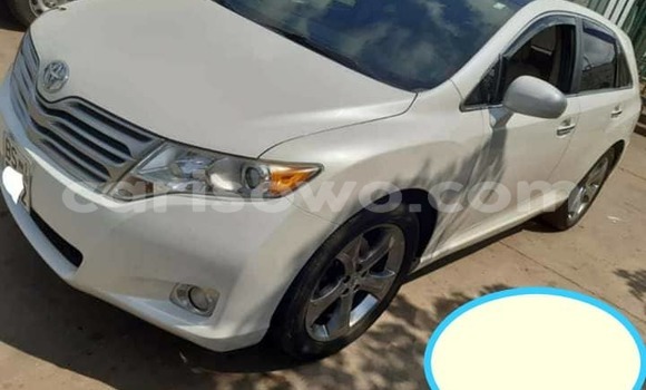 Sayi Na hannu Toyota Venza White Mota in Cotonou a Benin Sayi Na hannu Toyota Venza White Mota in Cotonou a Benin