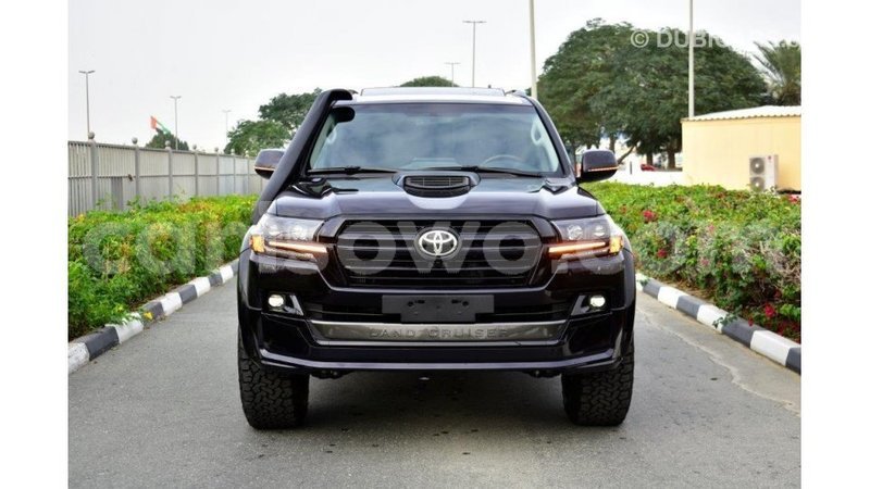 Big with watermark toyota land cruiser benin import dubai 6838