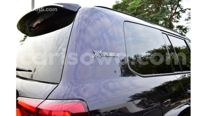 Big with watermark toyota land cruiser benin import dubai 6838