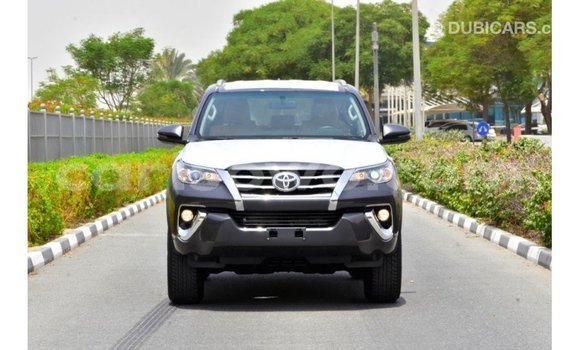 Buy Import Toyota Fortuner Other Car in Import - Dubai in Benign Buy Import Toyota Fortuner Other Car in Import - Dubai in Benign