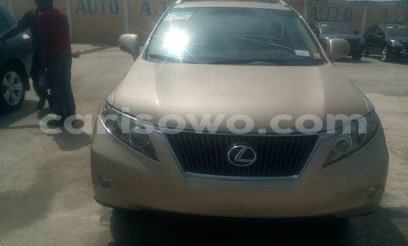 Sayi Na hannu Lexus RX 350 Brown Mota in Cotonou a Benin Sayi Na hannu Lexus RX 350 Brown Mota in Cotonou a Benin