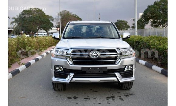 Buy Import Toyota Land Cruiser Other Car in Import - Dubai in Benign Buy Import Toyota Land Cruiser Other Car in Import - Dubai in Benign