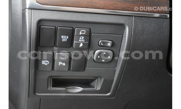Buy Import Toyota Land Cruiser Other Car in Import - Dubai in Benign Buy Import Toyota Land Cruiser Other Car in Import - Dubai in Benign