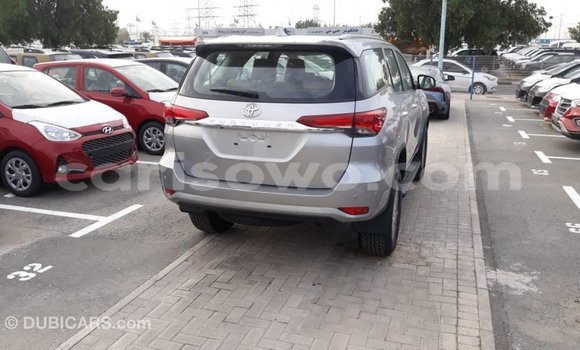 Sayi Imported Toyota Fortuner Sauran Mota in Import - Dubai a Benin Sayi Imported Toyota Fortuner Sauran Mota in Import - Dubai a Benin