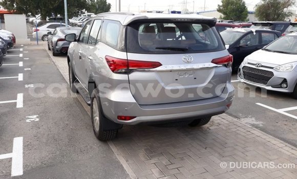 Sayi Imported Toyota Fortuner Sauran Mota in Import - Dubai a Benin Sayi Imported Toyota Fortuner Sauran Mota in Import - Dubai a Benin