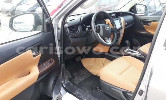 Sayi Imported Toyota Fortuner Sauran Mota in Import - Dubai a Benin Sayi Imported Toyota Fortuner Sauran Mota in Import - Dubai a Benin