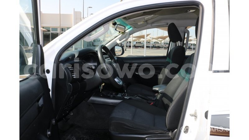Big with watermark toyota hilux benin import dubai 6861