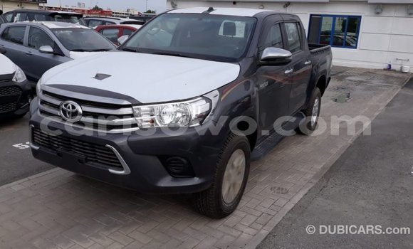 Acheter Import Voiture Toyota Hilux Autre à Import - Dubai, Benin Acheter Import Voiture Toyota Hilux Autre à Import - Dubai, Benin