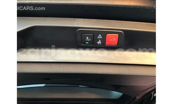 Sayi Imported Peugeot 5008 White Mota in Import - Dubai a Benin Sayi Imported Peugeot 5008 White Mota in Import - Dubai a Benin