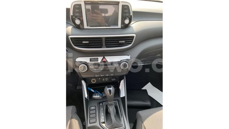 Big with watermark hyundai tucson benin import dubai 6870