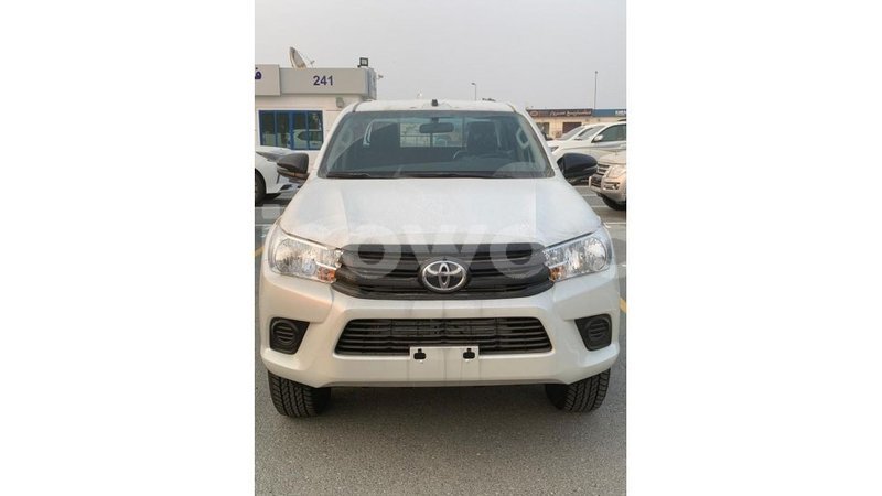 Big with watermark toyota hilux benin import dubai 6871