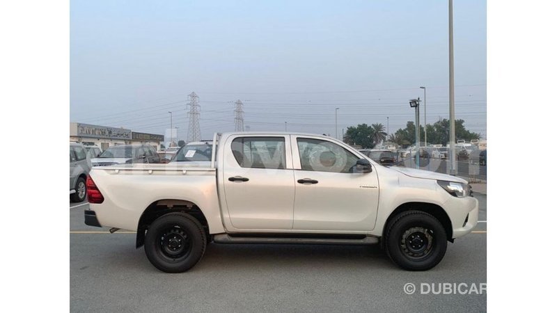 Big with watermark toyota hilux benin import dubai 6871