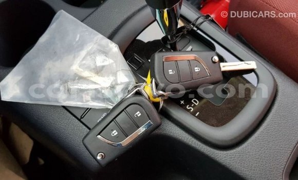 Sayi Imported Toyota Hilux Black Mota in Import - Dubai a Benin Sayi Imported Toyota Hilux Black Mota in Import - Dubai a Benin